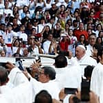 Paus Fransiskus di GBK: Pesan Harapan dan Kerukunan untuk Indonesia WhatsApp Image 2024-09-06 at 9.38.19 AM