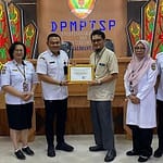 DPMPTSP Kalteng Terima Penghargaan BPS, Apa Selanjutnya? WhatsApp-Image-2025-01-08-at-7.23.29-PM