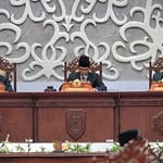 DPRD Kalteng Bentuk Pansus Tambang, Siapa Saja 15 Anggotanya? WhatsApp-Image-2025-03-24-at-7.19.08-PM