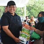 Paket Sembako Rp144 Ribu Disubsidi, Warga Hanya Bayar Segini WhatsApp-Image-2025-05-24-at-9.32.18-AM-780×512