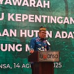 Gubernur Agustiar Sabran Punya Rencana Panjang Soal Hutan Adat, Ini Dia... WhatsApp Image 2025-08-14 at 11.03.47 AM