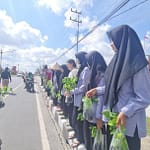 Ribuan Bibit Cabai Dibagikan Gratis, Hadapi Inflasi Tanpa Subsidi 03102025020510_0