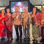 Tarian Dayak Kalimantan Tengah Mengguncang Panggung Pasar Raya 2025 seni budaya