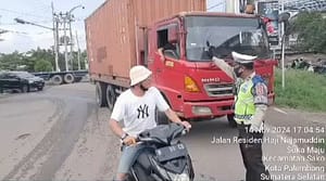 Ngaku Mantan Brimob, Pria di Palembang Pukul Polantas hingga Luka Lebam