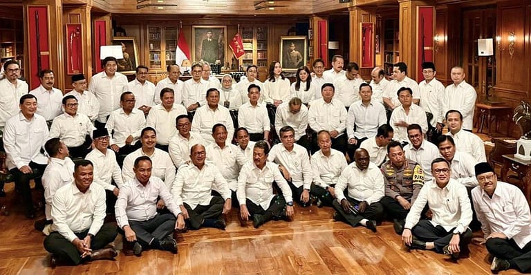 Kabinet Gemuk Prabowo-Gibran: Potensi Pemborosan Anggaran Hingga Rp1,95 Triliun