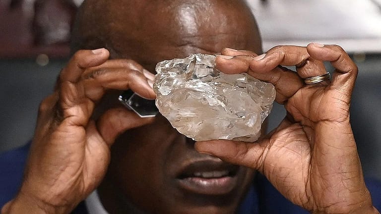 2.492 Karat Berlian Ditemukan di Botswana; Terbesar Sejak 1905