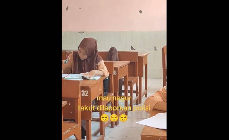 Viral, Video Murid Tidur di Kelas tak Ditegur, Guru: “Takut Dilaporkan ke Polisi”