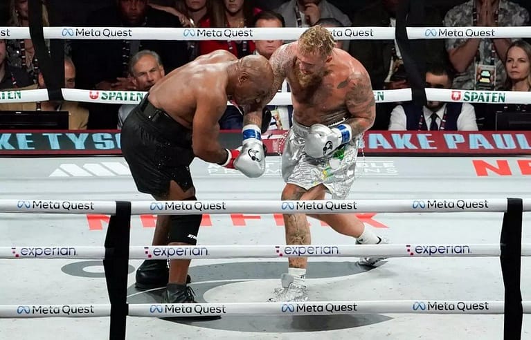 Pertarungan 8 Ronde: Jake Paul Kalahkan Mike Tyson!