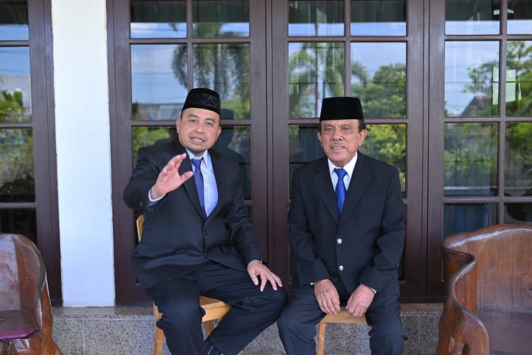 Abdul Razak: Golongan Guru, Buruh, dan Seniman Siap Menangkan Kami di Pilgub Kalteng