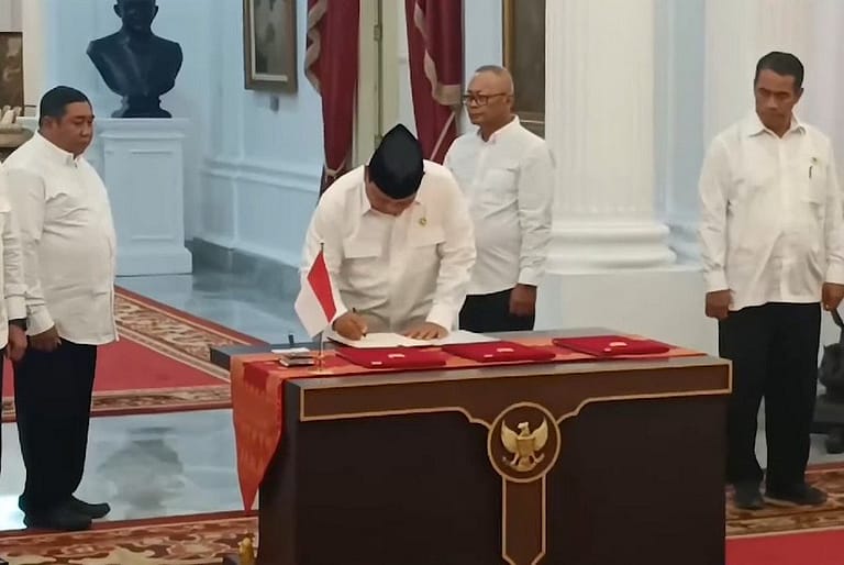 Presiden Prabowo Teken PP Penghapusan Piutang Macet untuk UMKM