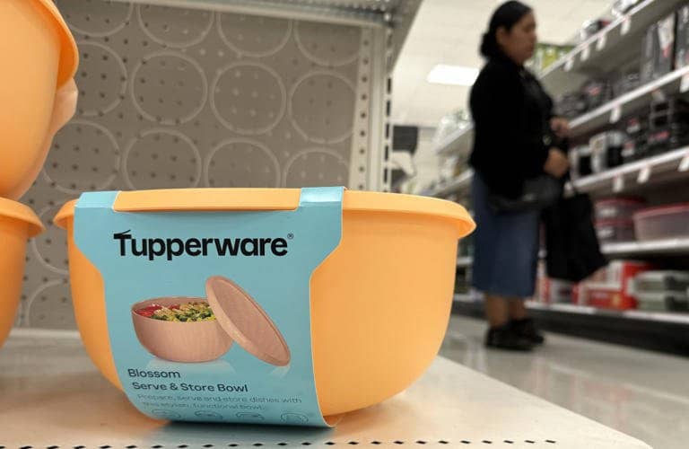 Tupperware Berhasil Hindari Kebangkrutan, Pengadilan Setujui Penjualan Aset