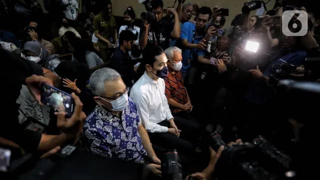 Mobil Rolls-Royce Rp15 Miliar dan Lexus, Hasil Korupsi Harvey Moeis Terungkap!